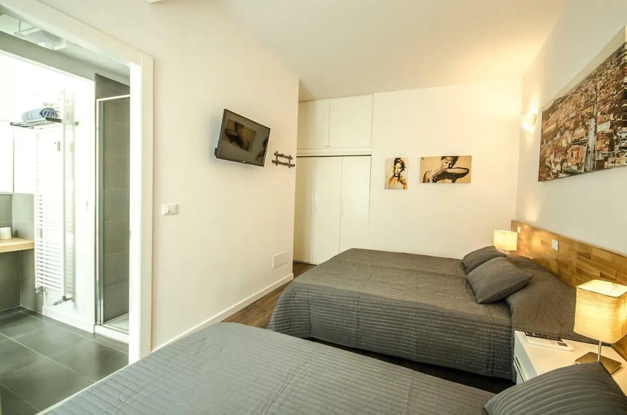 Residenza Flamingo Bologna 0*,  Italia
