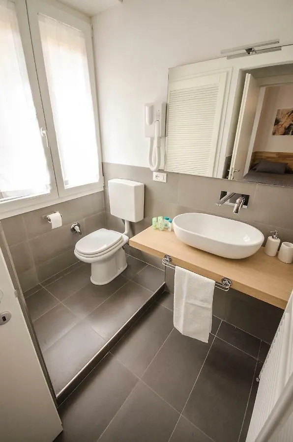 Residenza Flamingo Bologna 0*,  Italia